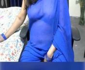 My step mom in ablue saree, sex video from mom son in saree sex